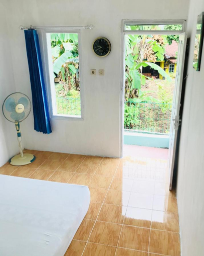 Bedroom 1, TURU Homestay Syariah, Banjarnegara