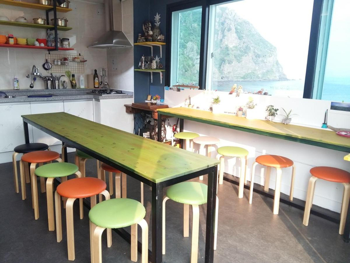 Food & Drinks, Nice View Guesthouse, Seogwipo