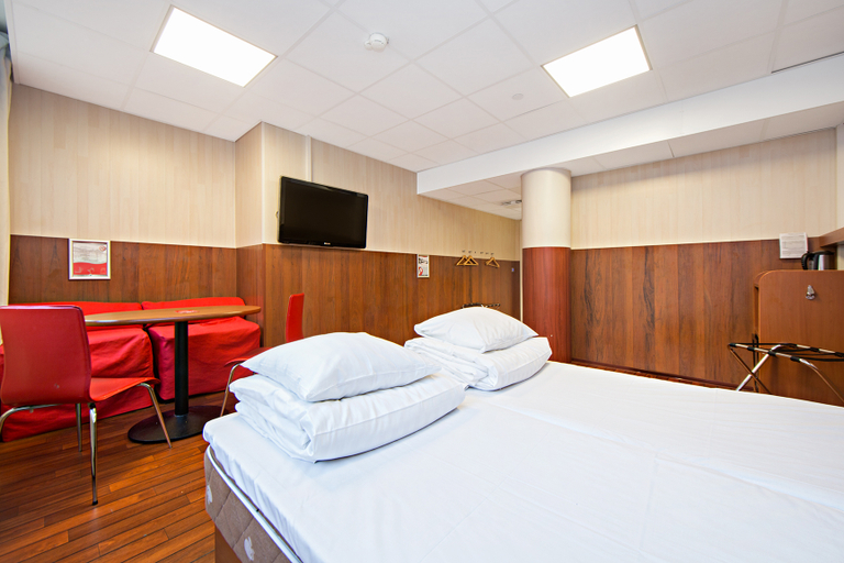 Bedroom 5, Omena Hotel Yrjonkatu, Uusimaa