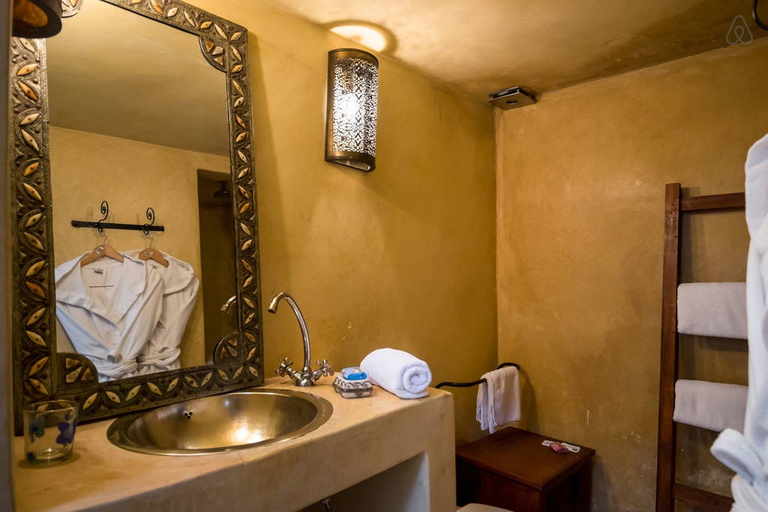 Bathroom 5, Riad Jamai, Fès
