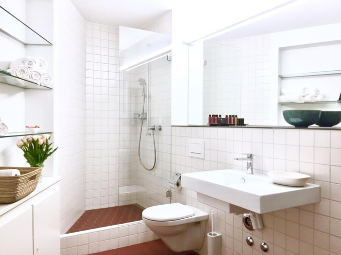Bathroom 3, Hollywood Palace Hotel, Aparecida