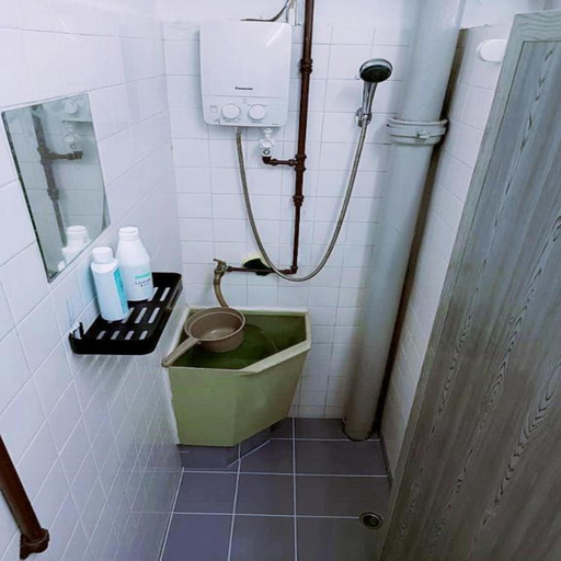Bathroom, JO-RUMah Cozy | Modern | 3 Bedroom georgetown WIFI, Penang Island