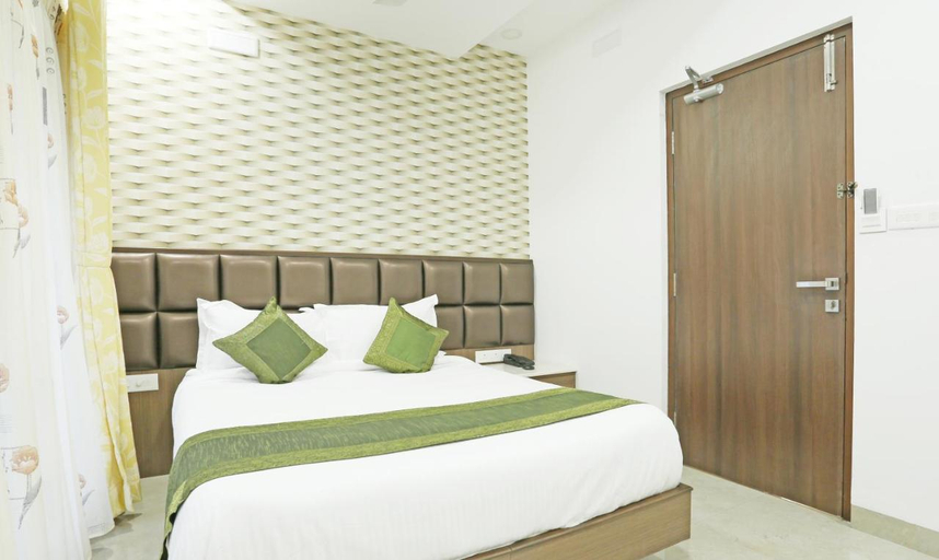 Bedroom 5, Treebo Pechis Castle, Chennai, Chennai