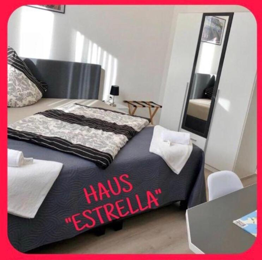 Bedroom 4, Haus Estrella, Konstanz