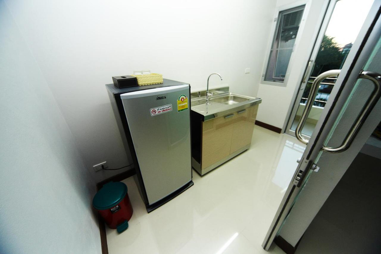 Others 5, Central Place Serviced Apartment, Muang Chon Buri