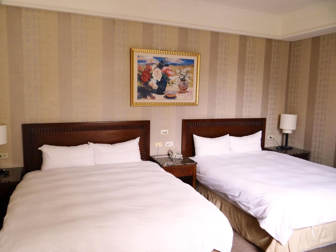 Bedroom 2, Wuzhou Hotel, Hualien