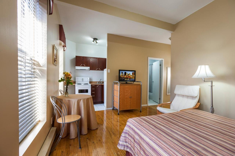Bedroom 3, Hotel Quartier des Spectacles, Montréal