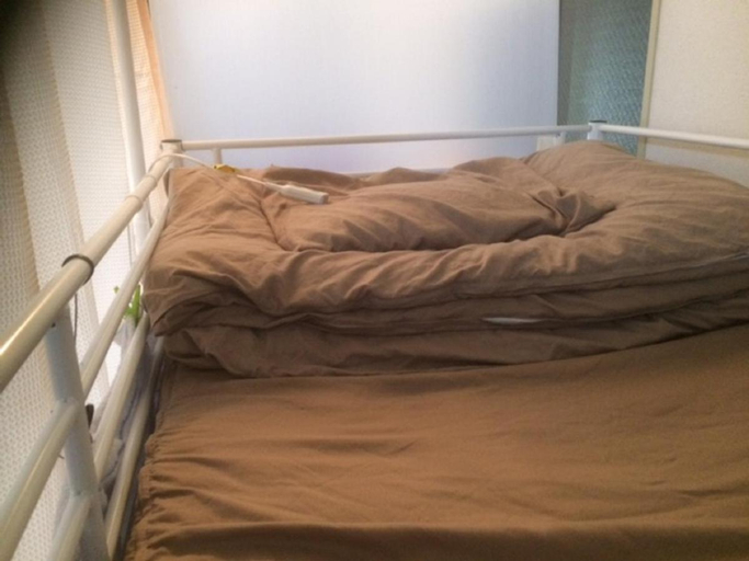 Bedroom 2, Shinjuku iotele-hatsudai House, Shibuya