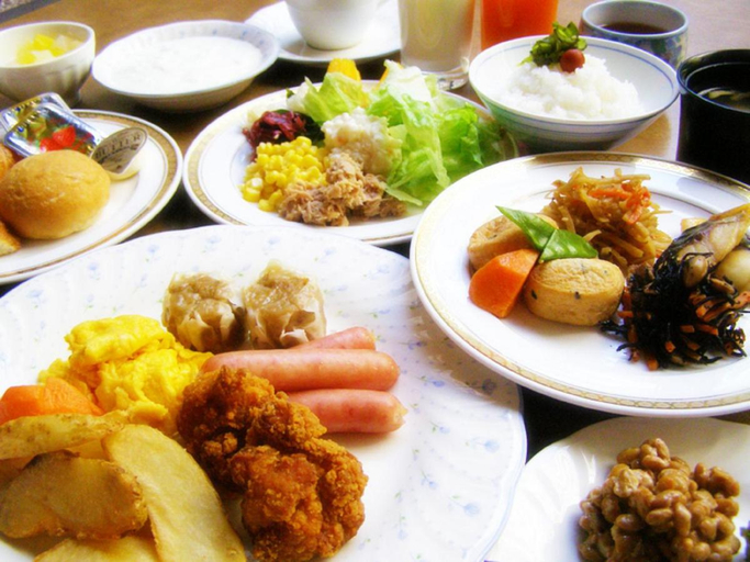 Food & Drinks