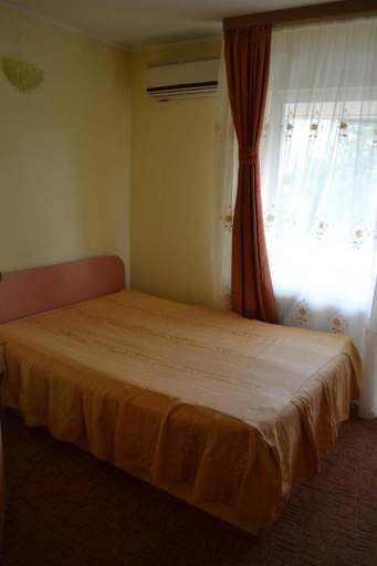 Bedroom 5, Pension Coral, Baia Mare