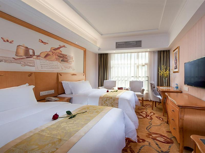 Bedroom 2, Vienna Hotel Huizhou Danshui Baiyun Road, Huizhou