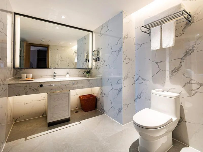 Bathroom 3, Kyriad Marvelous Hotel Shenzhen Airport Gushu Metro Station, Shenzhen