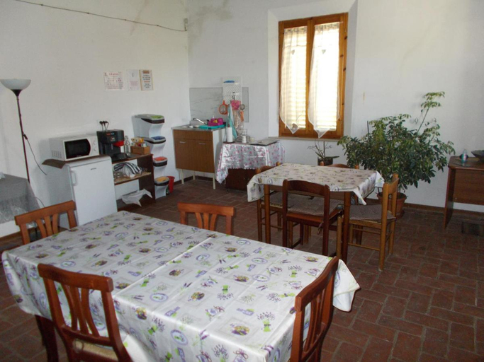 Others 4, Pigreco, Pisa