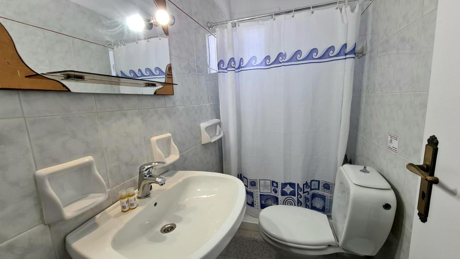 Bathroom 3, Amarandos Studios - Rooms & Apartments, Ionian Islands