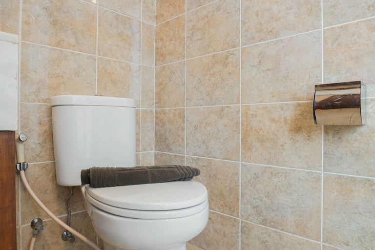Bathroom, Suite 3BR Kemang Village Apartment, South Jakarta