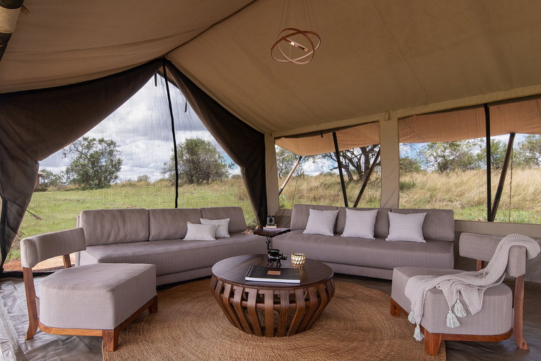 Others 4, Aurari Camp, Serengeti