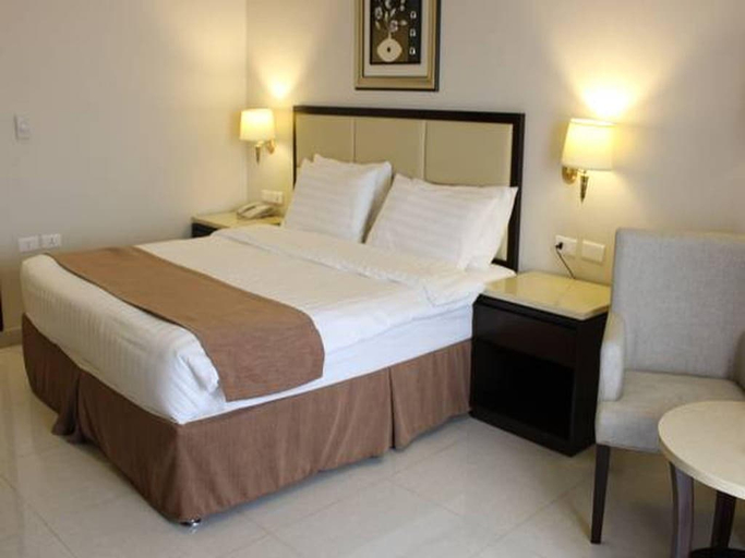 Bedroom, Grand East Hotel Resort and Spa, Shooneh Janoobiyyeh