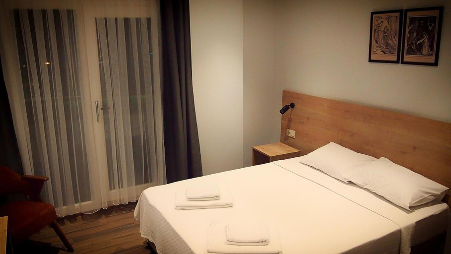 Bedroom 5, Porta Trakis Hotel, Gökçeada