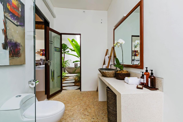 Bathroom 3, Villa Serasi, Badung