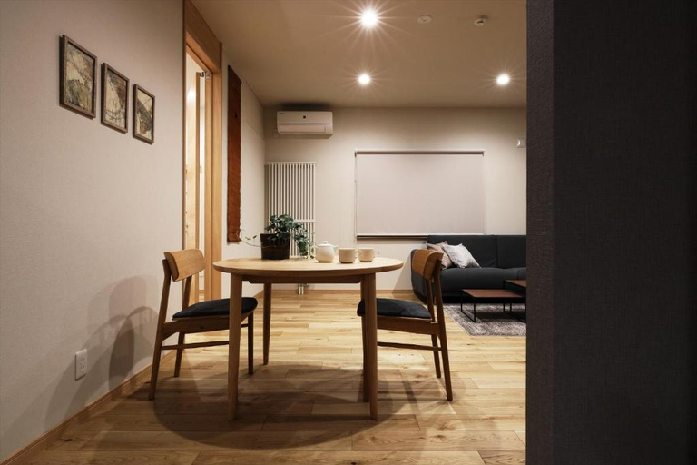 Others 3, M House, Furano