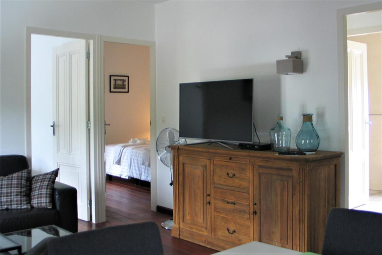 Bedroom 2, Le Baron Suites & Apartments, Liège