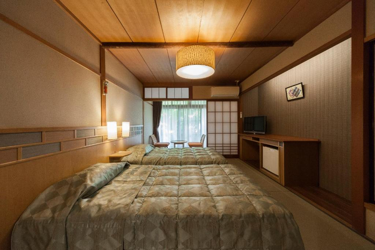 Bedroom 5, Onsen Guesthouse Aobatonosu, Matsue