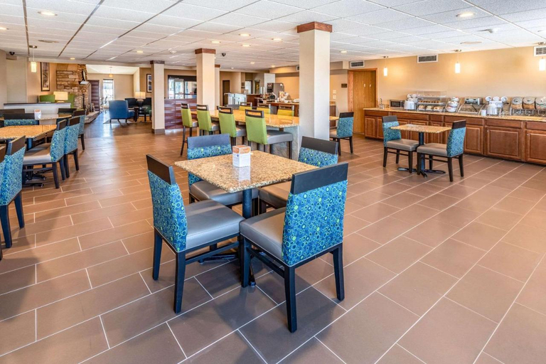 Food & Drinks 5, Comfort Inn Waukesha, Washington