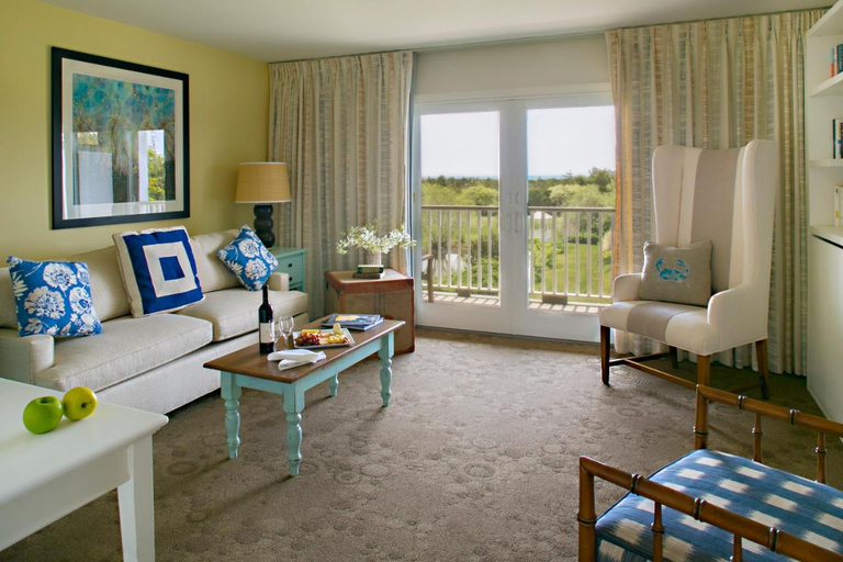 Others 5, Winnetu Oceanside Resort at South Beach, Dukes