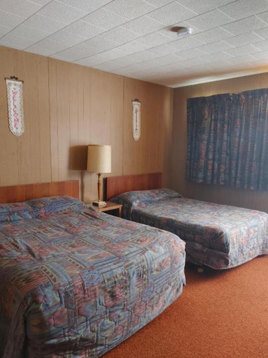 Bedroom 5, Sunset Motel, Los Angeles