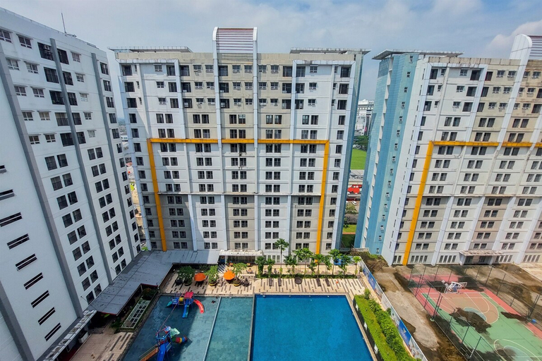 Exterior & Views 1, Cozy Stay Studio At Paramount Skyline Apartment, Tangerang