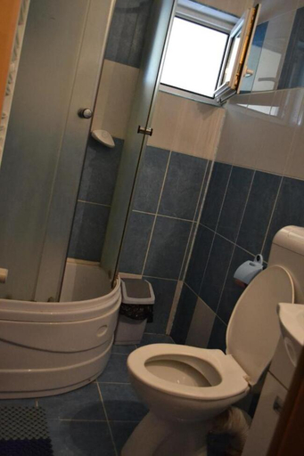 Bathroom 3, Pension Coral, Baia Mare