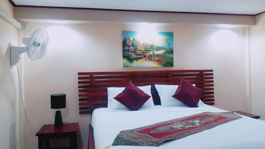 Bedroom 1, The Windsor Boutique Resort, Muang Chumphon