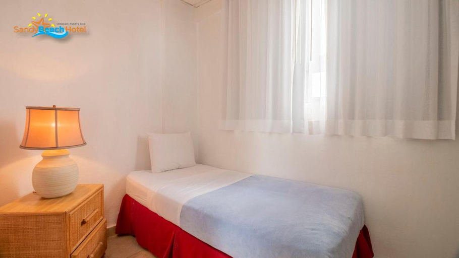 Bedroom 4, Sandy Beach Hotel