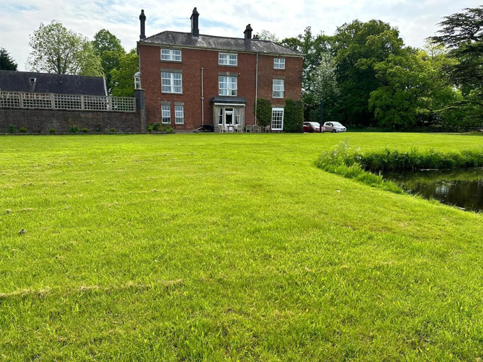 Exterior & Views 2, Coundon Lodge, Coventry
