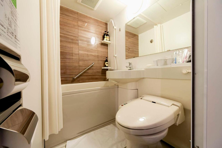 Bathroom 5, The Bridge Hotel Shinsaibashi, Osaka