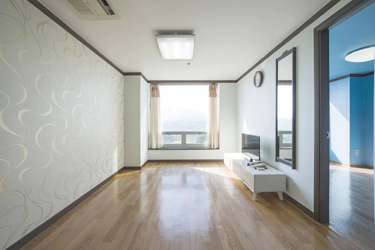 Others 2, BS Condo, Asan