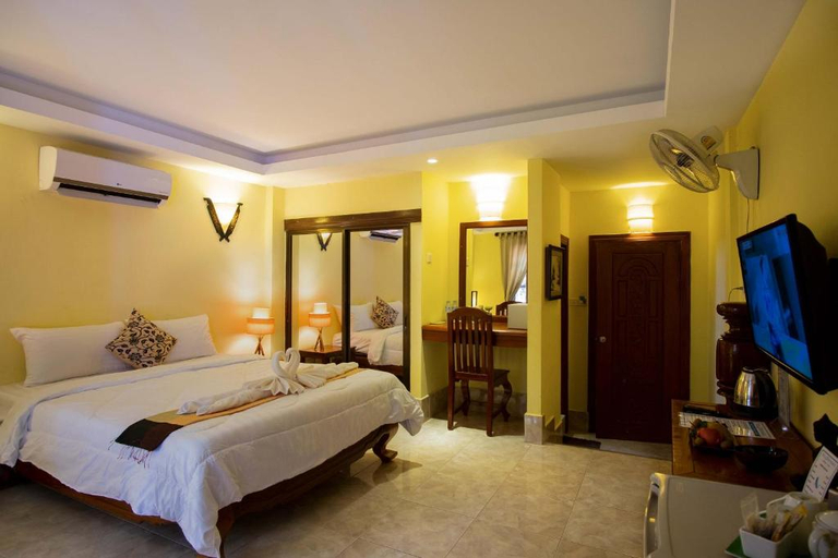 Bedroom 2, River Retreat Boutique Hotel, Siem Reap
