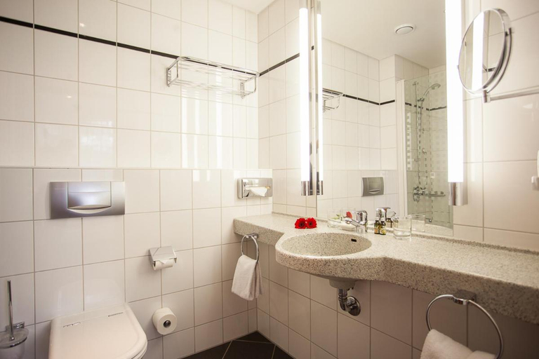 Bathroom 4, Aparion Apartments Berlin, Berlin