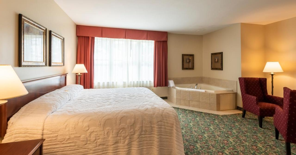 Bedroom 4, ヴィニフェラインン, Ontario