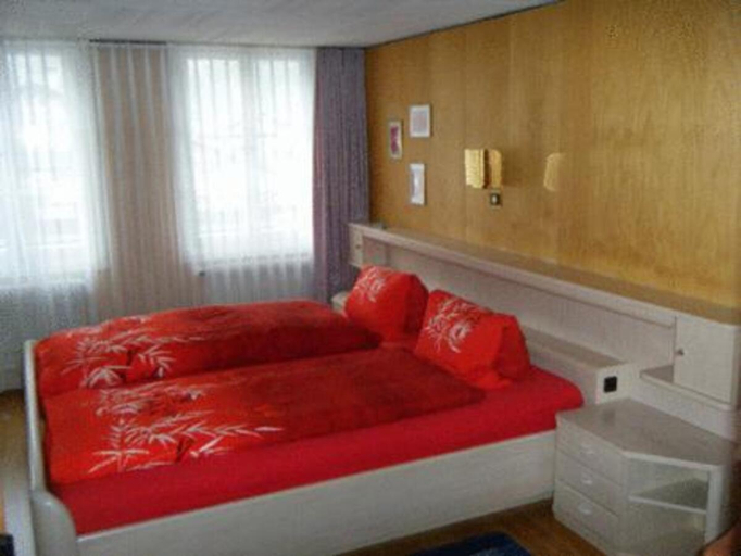 Bedroom 2, Hotel Alpenrose, Landquart