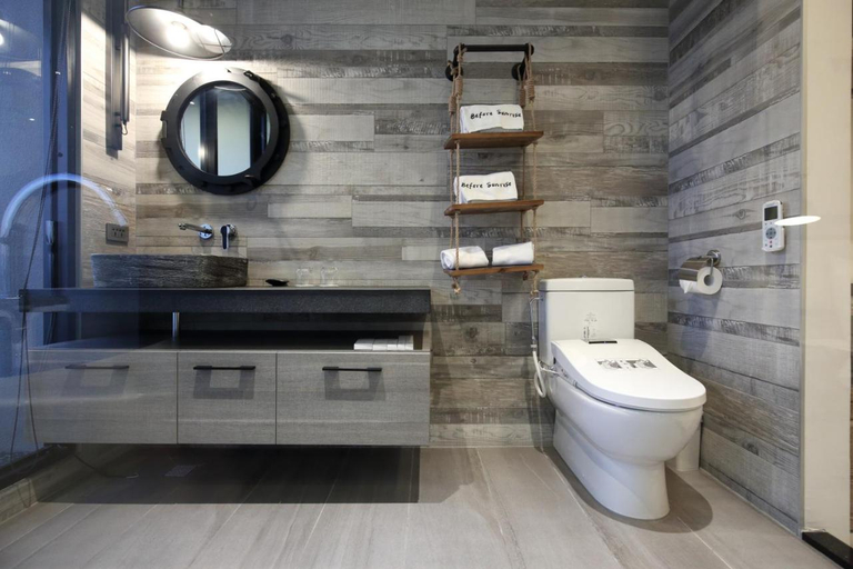 Bathroom 2, 漫漫日出海景民宿 證號2094 Before Sunrise B&B, Hualien