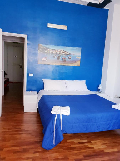 Bedroom 4, Blue Crystal NAPOLI ROOMS, Napoli
