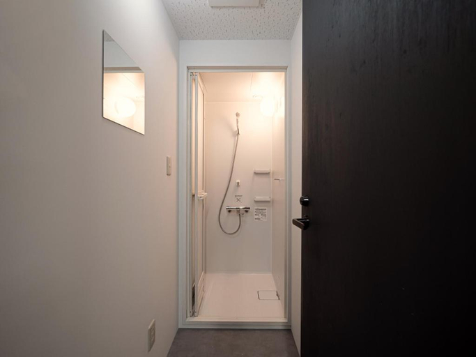 Bathroom 4, BENCH - Hostel, Kamakura