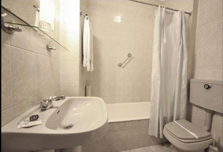 Bathroom, Hotel Palanca, Porto