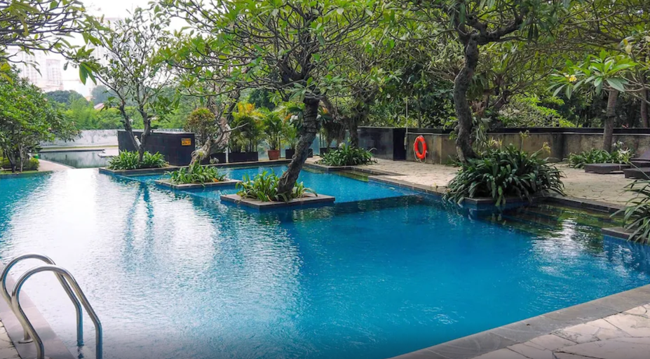 Sport & Beauty 3, Modern and Luxurious 2BR Dharmawangsa Essence Apartment, Jakarta Selatan