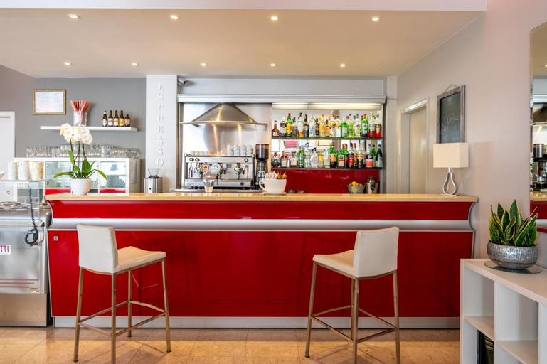 Food & Drinks 3, Hotel Doria - Business & Bike, Mantua