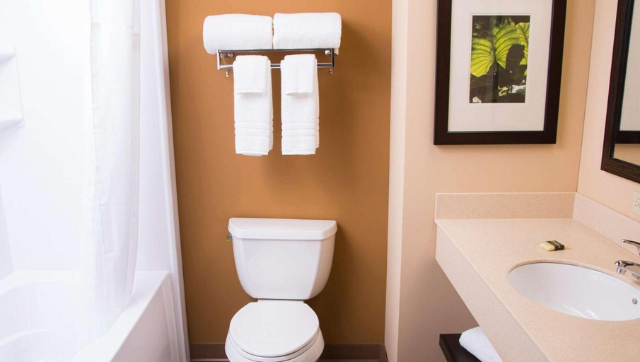 Bathroom 4, Home 1 Suites Extended Stay, Montgomery