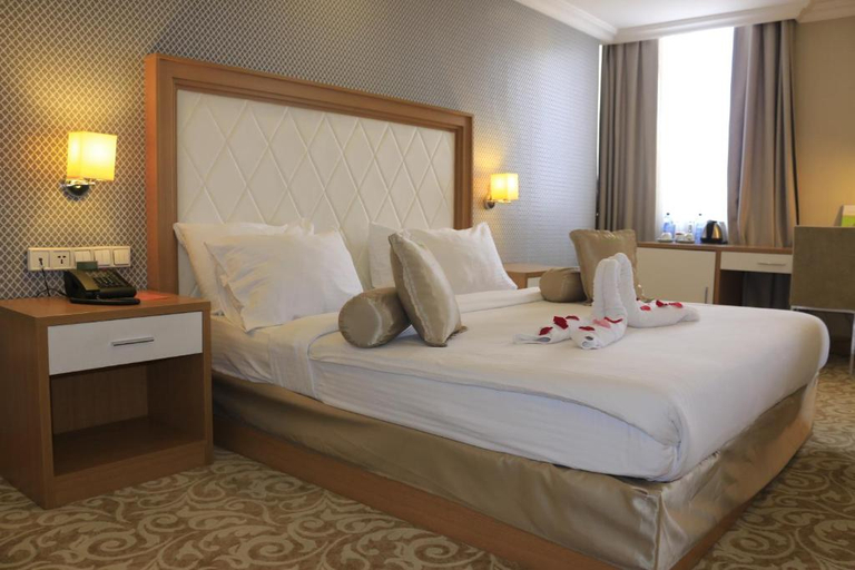 Bedroom 3, Momona Hotel, Addis Abeba