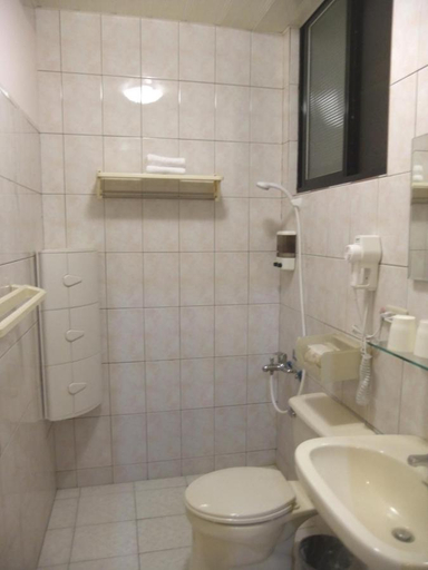Bathroom 3, Jiufen 35 II, New Taipei City