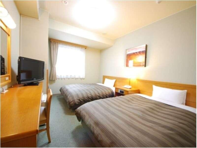 Bedroom 2, Hotel Route-Inn Oogaki Inter, Ōgaki